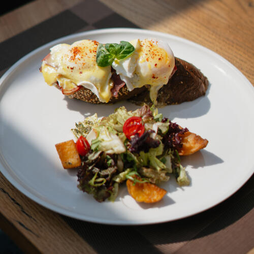 صبحانه لوشاتو